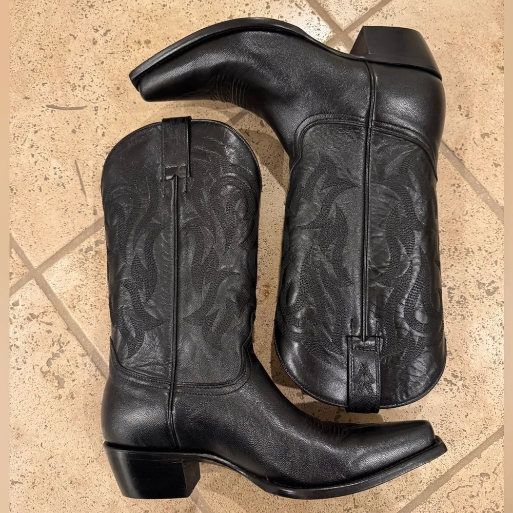 Shyanne Black Leather Western Boots - Picture 2 of 11